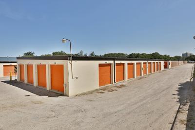 Storage Units at Access Storage - Barrie - 91 Anne Street South, Barrie, ON